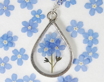 Forget me not Silver Necklace, Pressed Flower Necklace, Sterling Silver Chain Necklace, Resin Necklace, Pressed Flower Jewelry, Teardrop