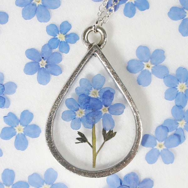 Forget me not Silver Necklace, Pressed Flower Necklace, Sterling Silver Chain Necklace, Resin Necklace, Pressed Flower Jewelry, Teardrop