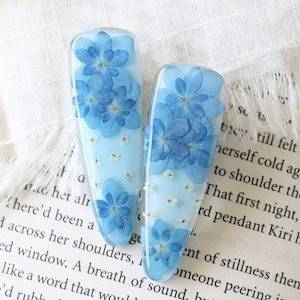 Hydrangea Hair Clip, Real Pressed Flowers, Resin Hair Clip, Real Flower Hair Clip, Hair Accessory, Gift for her, Hair Accessories