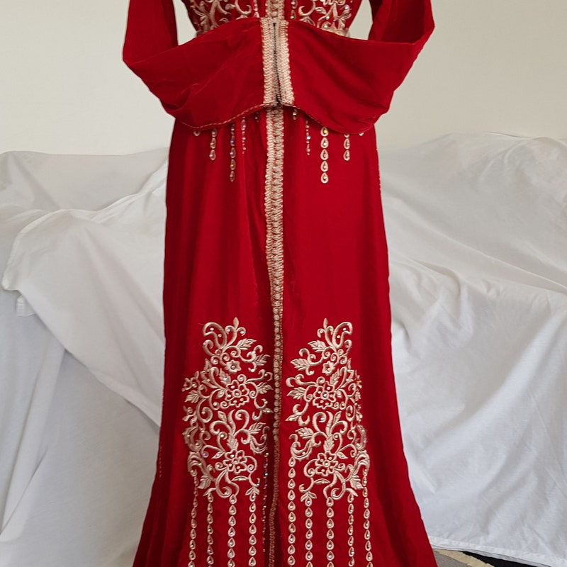 VELVET ABAYA