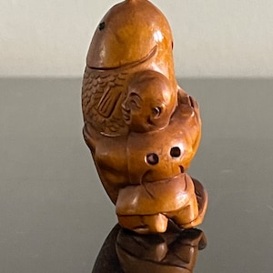 Antique Japanese Netsuke Carved Wood Carrying Koi Fish Figurine *