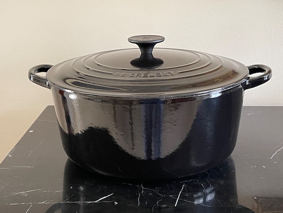 Vintage Le Creuset France Enamel Cast Iron 28 Black Round Dutch Oven 