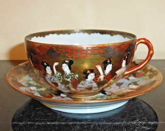 Pires de xícara de GEISHAS de porcelana japonesa antiga Kutani assinado Dai Nippon Nakamura