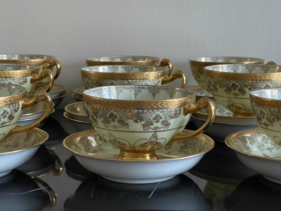 Hutschenreuther Selb Bavaria Porcelain Gold Encrusted Tea Cups and