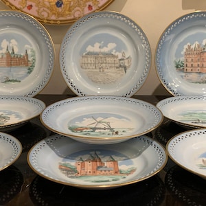 Bing & Grondahl Porcelain BIG36 Denmark 10 Historical Buildings Dessert Plates