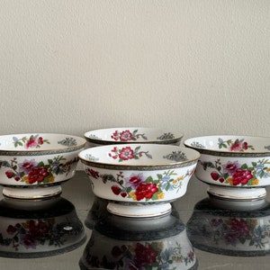 Royal Albert Paragon Bone China Tree of Kashmir Footed Fruit Dessert Bowls