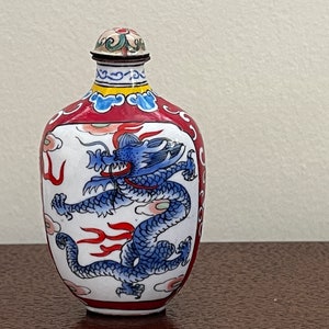 Superb Antique Chinese Metal Painted Enamel Multi-color Dragon Snuff Bottle