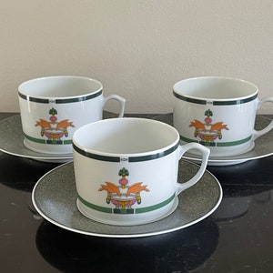 Cartier La Maison Venitienne Limoges Porzellan Jade Muster 3 Tassen und Untertassen