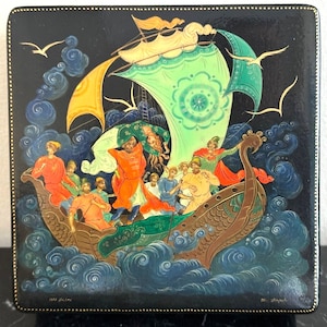 Caja de laca rusa vintage de la URSS del artista Palekh Andrey Petrov fechada en 1973
