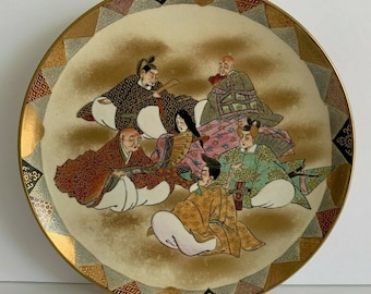 Gorgeous Japanese Meiji Satsuma Pottery Plate