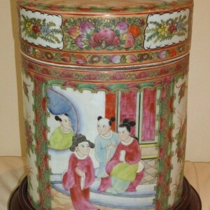 Unusual Vintage Chinese Famille Rose Lidded Canister Jar on a Wood Base image 2