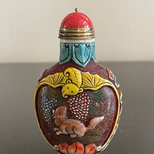 Vintage Brown Chinese Peking Glass Snuff Bottle with Multicolor Overlay Decor