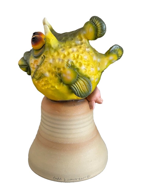 Todd Warner 7.5 Tall 2000 Art Pottery Fish Bell Sculpture 