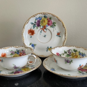 Antique Dresden Franziska Hirsch 1901-1914 Porcelain Mark Cups and Saucers *