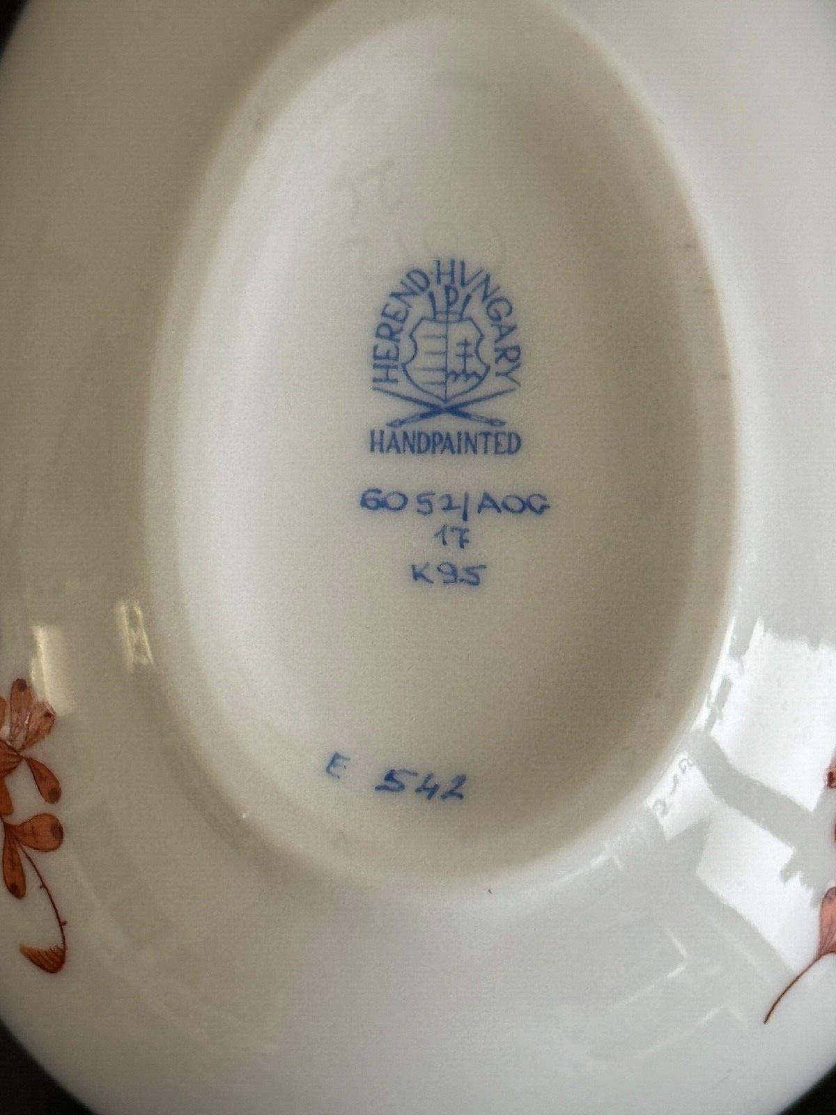 HEREND チューリン Herend Rothschild Bird Porcelain Open Weave Basket (Lot 263