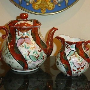 Oriental Meiji Period Porcelain Teapot and Creamer with Butterflies Decoration