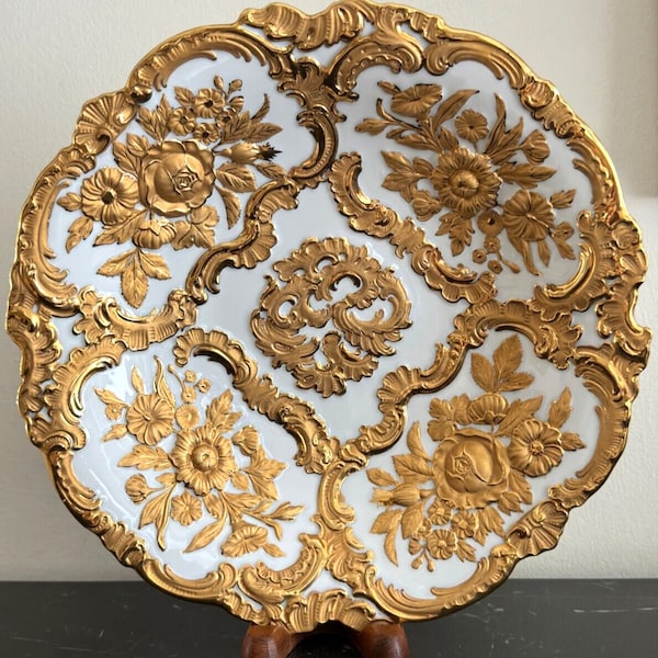 Antique Meissen Rococo Floral Relief Gold Decoration Cabinet Plate