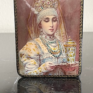 Russian Collection Hand Painted Portrait Lady Artist Signed and Logo Lacquer Box
