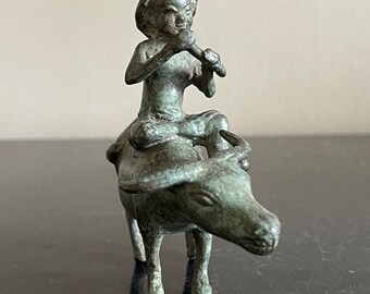 ブロンズ像 うし 楽天市場】ブロンズ 彫刻 牛の通販