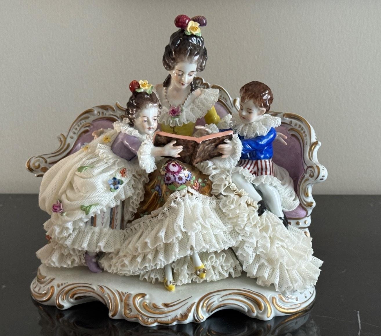 ヴィンテージ⭐️美品⭐️ ドイツ　フォルクシュテット窯Volkstedt陶器置物 Volkstedtフォルクシュテッド人形を買取しました | あい古物買取