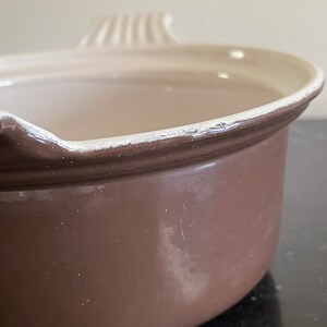 Le Creuset Brown Olla de cazuela de hierro fundido esmaltado 18 imagen 4