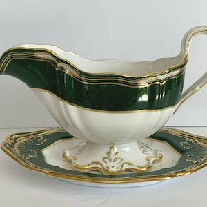 Spode Porcelain Harrogate Large Gravy Boat with Under Plate