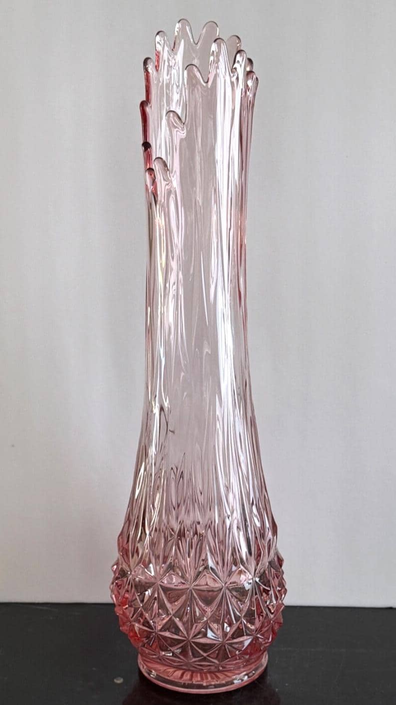 Vintage Mid Century LE Smith 21 3/4" Tall Diamond Pink Glass Vase
