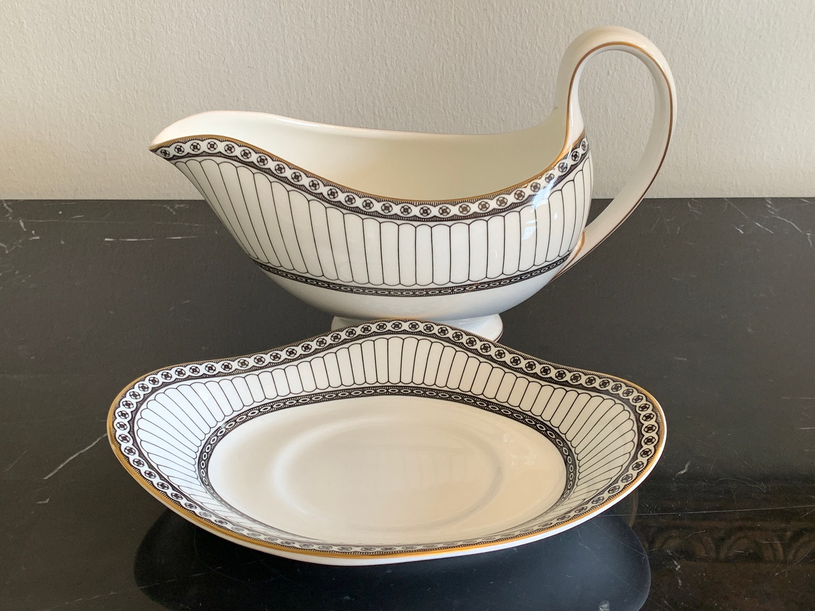 Wedgwood Colonnade Black Gravy Sauce Boat With Under Plate Etsy