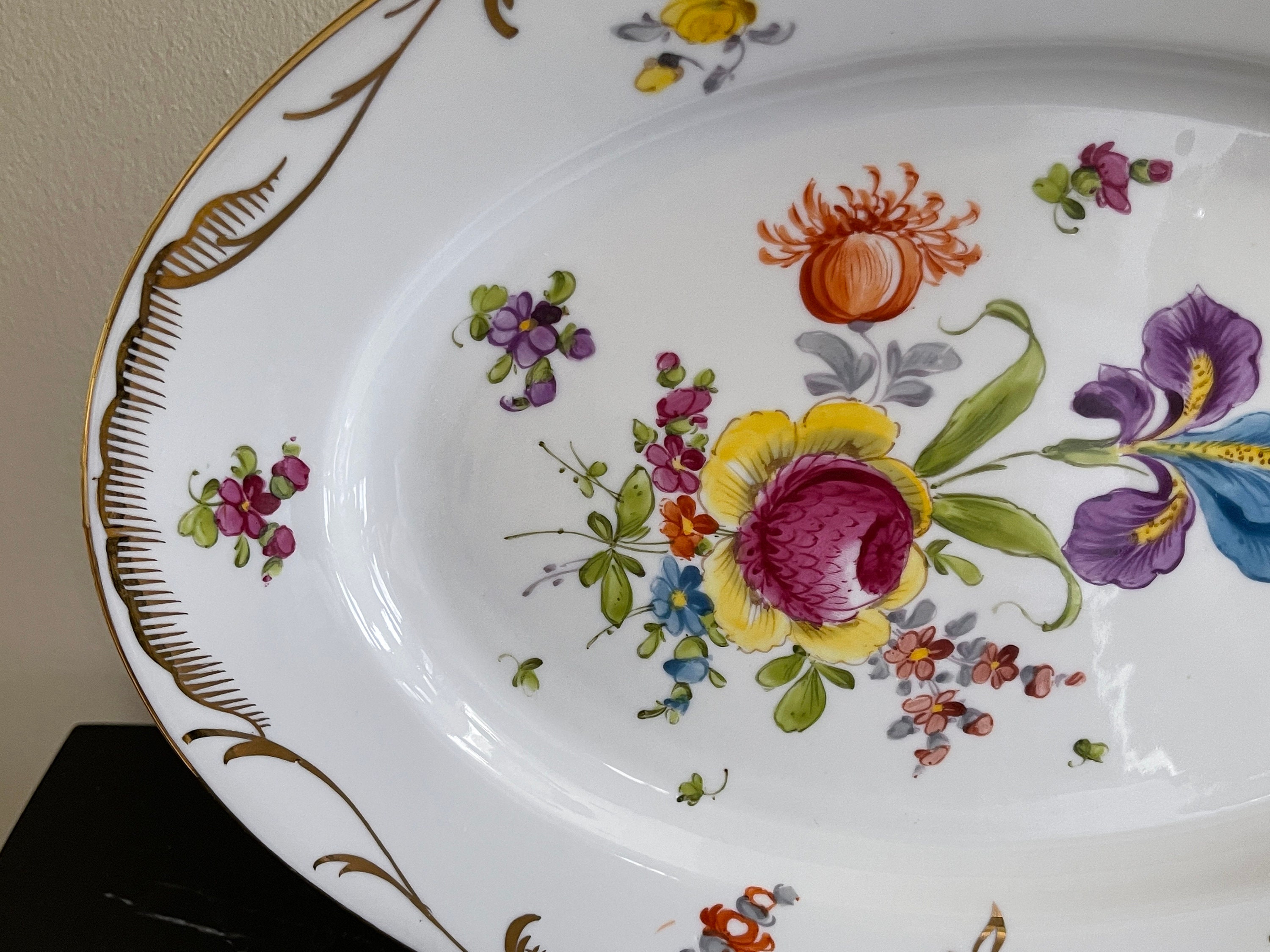 ドレスデン 花柄プレート Dresden Porcelain Hand Painted Floral 11 1/4
