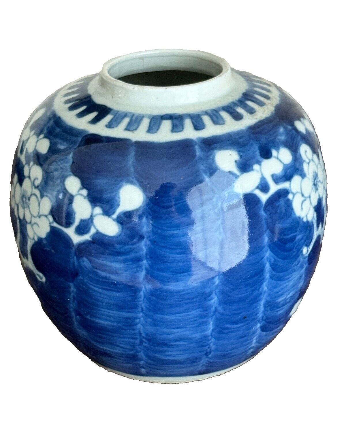 中国康熙帝の青白陶器の梅蓋壺 - Etsy 日本