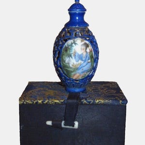 Antique Chinese Reticulated Porcelain Snuff Bottle with Interior Inscription