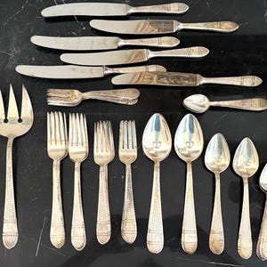 CAYCIA Hammered Sterling Silver Flatware 51 Pieces 2,136 Grams, Excluding Knives