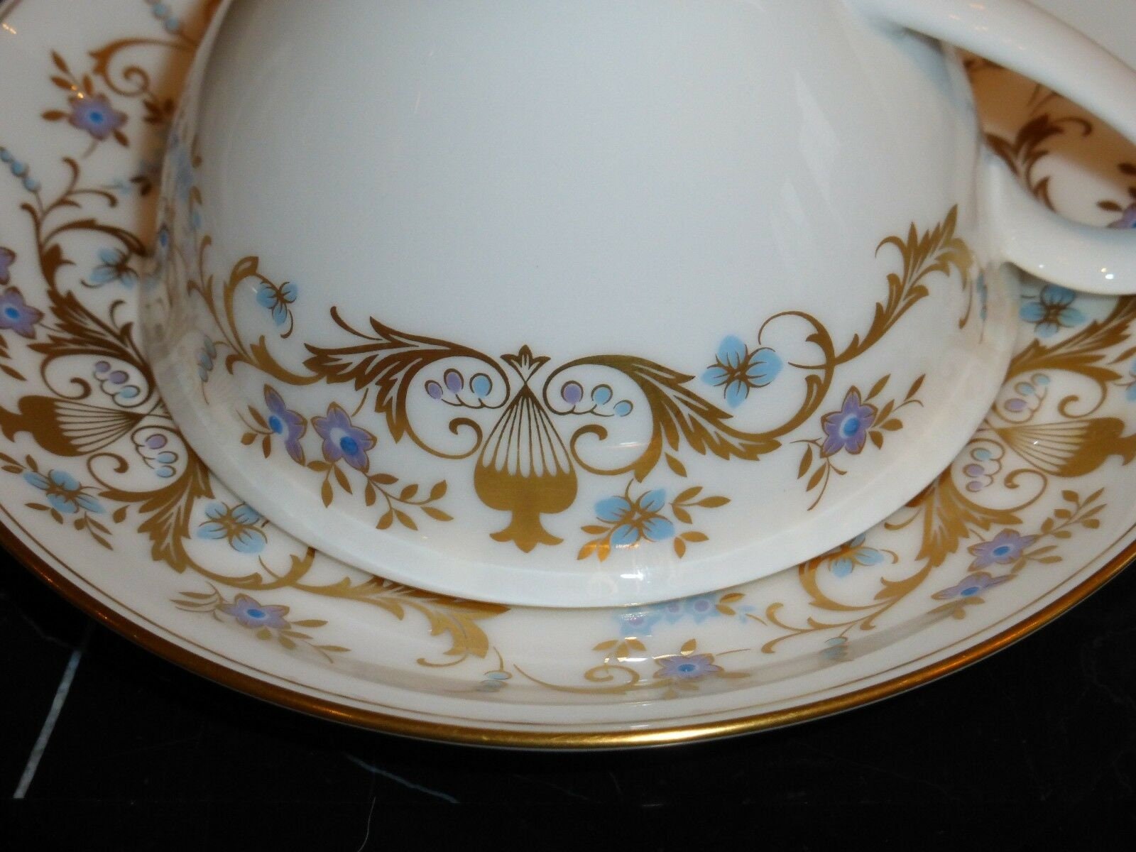 Okura Japan Set of 11 Beautifully Decorated Cups and Saucers Etsy