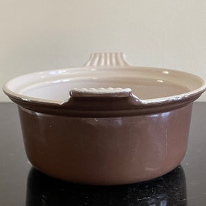 Le Creuset Brown Olla de cazuela de hierro fundido esmaltado 18 imagen 3