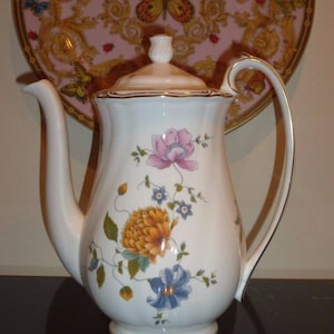 Wedgwood ROSEMEADE Coffee Pot