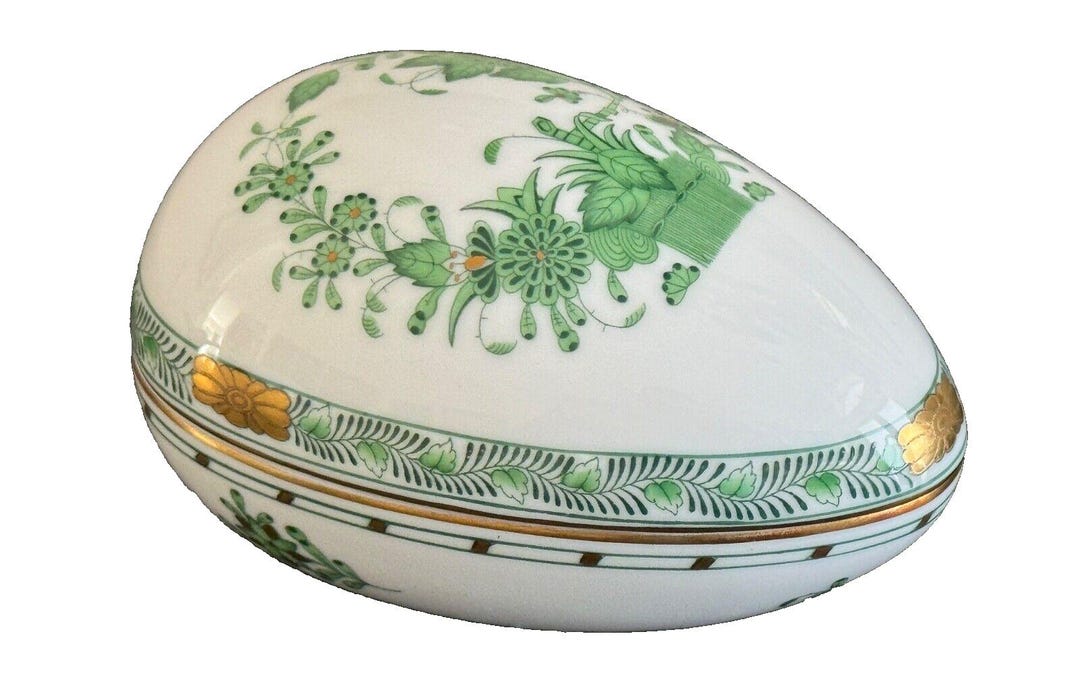 Herend Porcelain Green Chinese Bouquet Egg Shape Trinket Box 6052