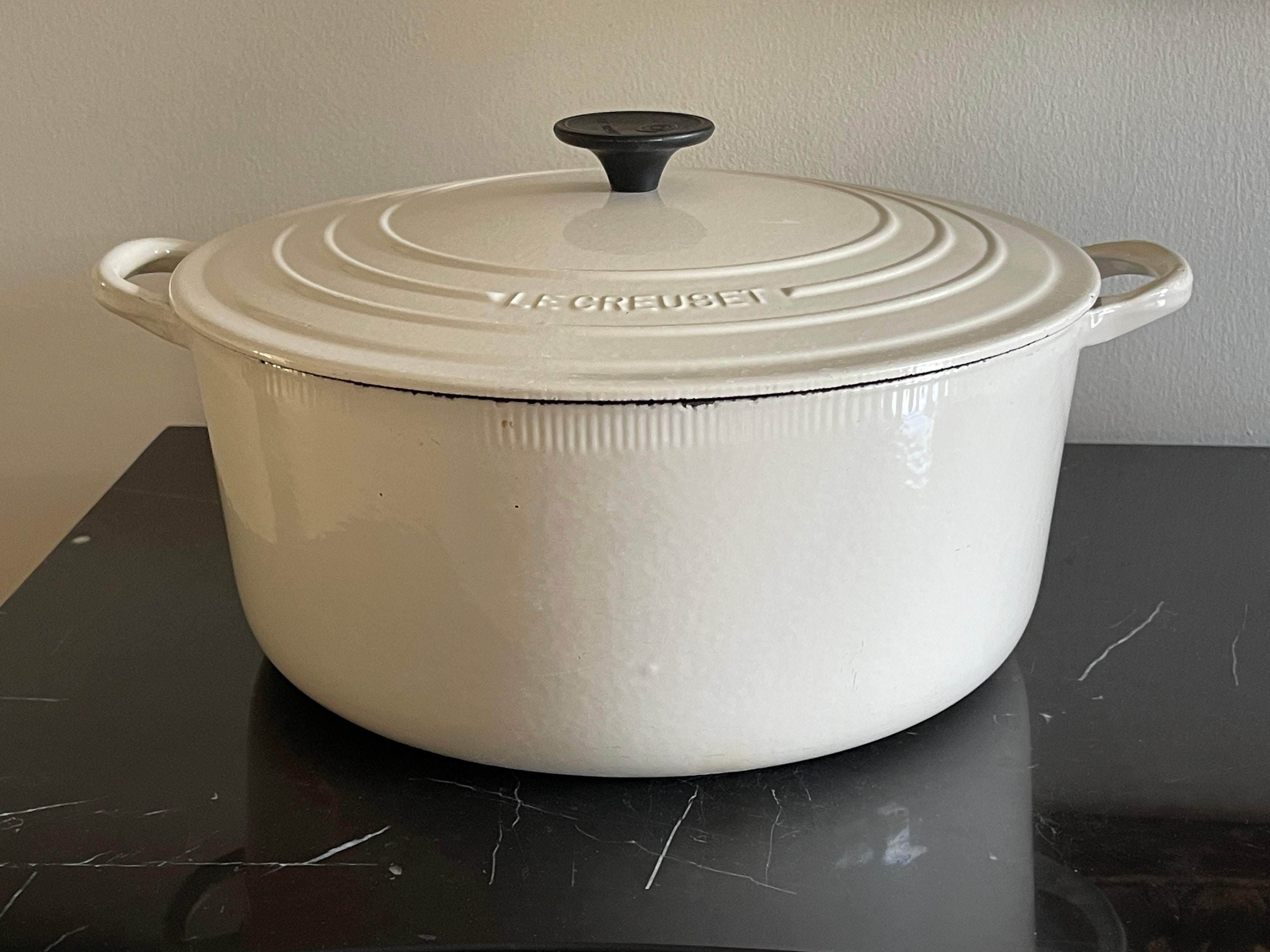 Vintage Le Creuset France 9 Qt White Enamel Cast Iron Dutch Oven 30 