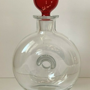 Atlantis Equinox Pattern Glass Decanter with Red Stopper
