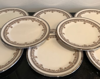 Lenox lace point china top
