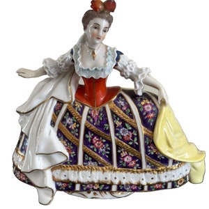 ヘキスト　HOCHST フィギュリン　陶器人形　白磁　ドイツ ヘキスト HOCHST フィギュリン 陶器人形 白磁 ドイツ