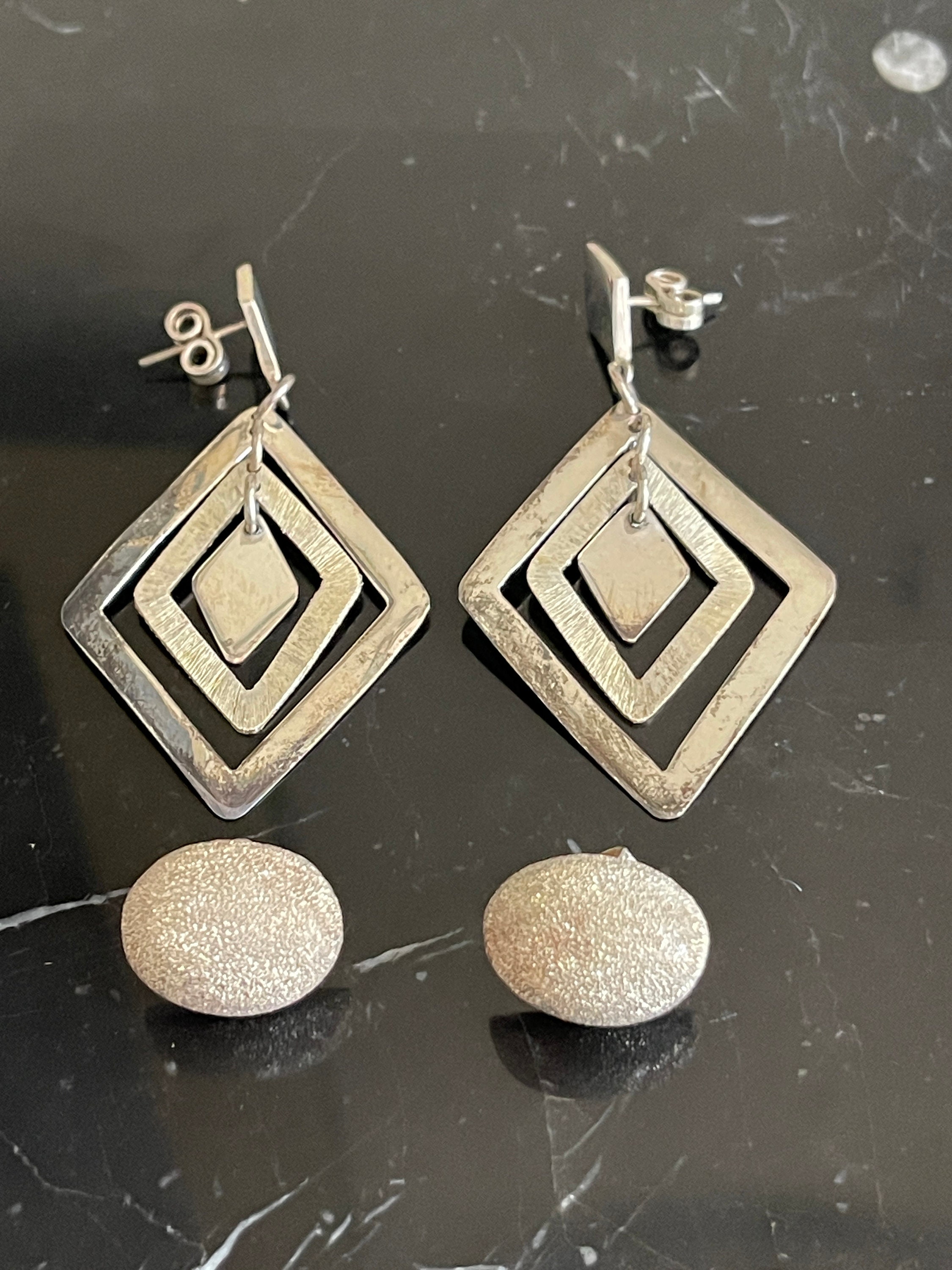 Fashion .925 Sterling Silver Set of 2 Ilaria Peru Stud