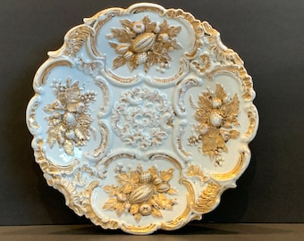 Antique Meissen Leuteritz Rococo Relief Gold Fruits Decoration Cabinet Plate