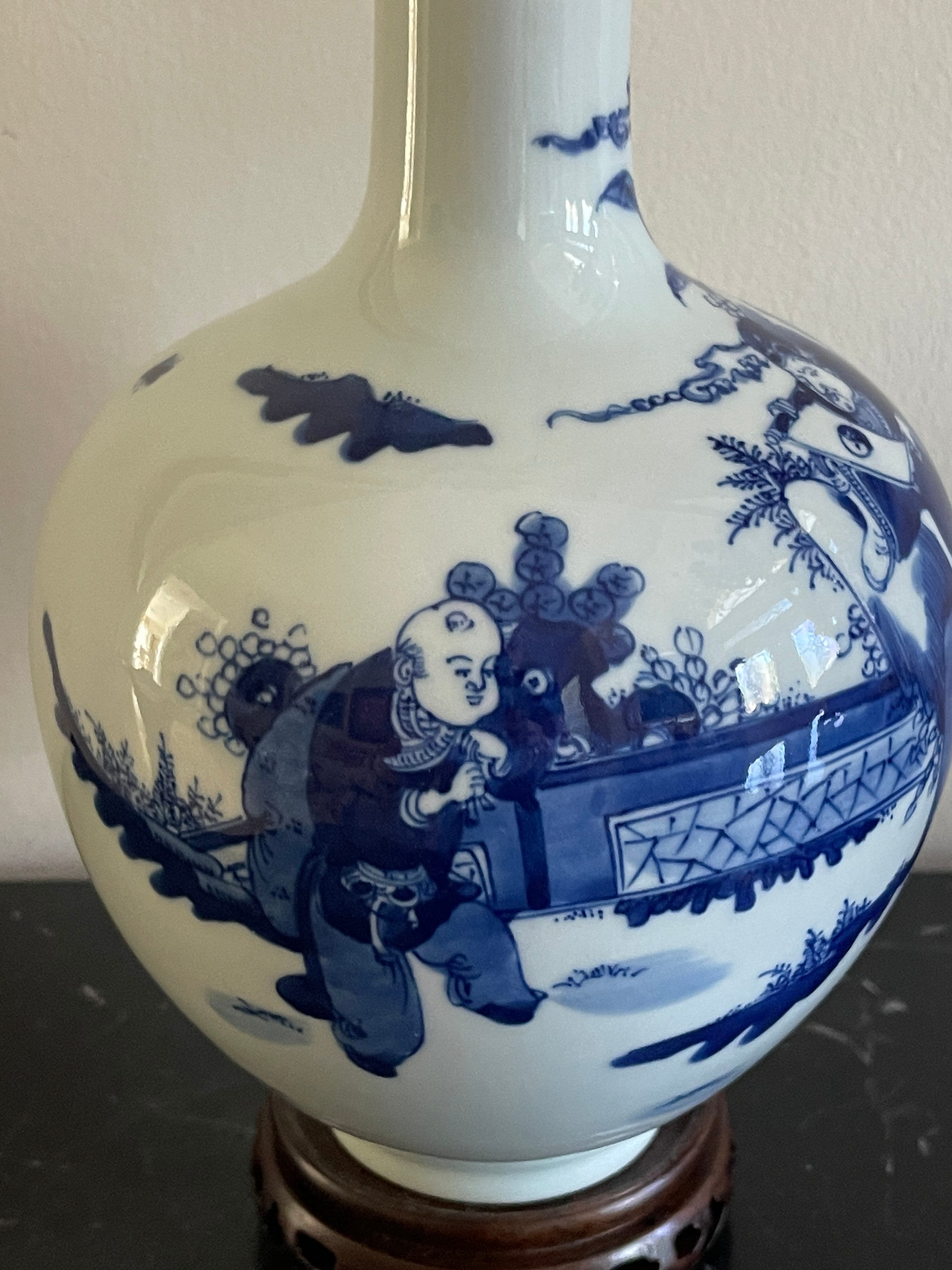 青白磁 花瓶 風景画 ボトル型 中国 19 世紀 清朝 青白磁 人物像 ボトル 花瓶 * - Etsy 日本