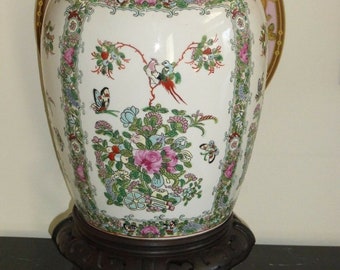 Stunning Vintage Chinese Famille Verte Porcelain Ginger Jar with Birds & Flowers