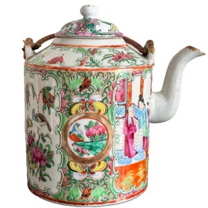 Antique Chinese Cantonese Canton Famille Rose Figural Medallion Teapot