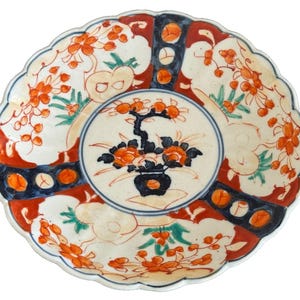 Antique Japanese Imari Porcelain 8 3/8" Plate