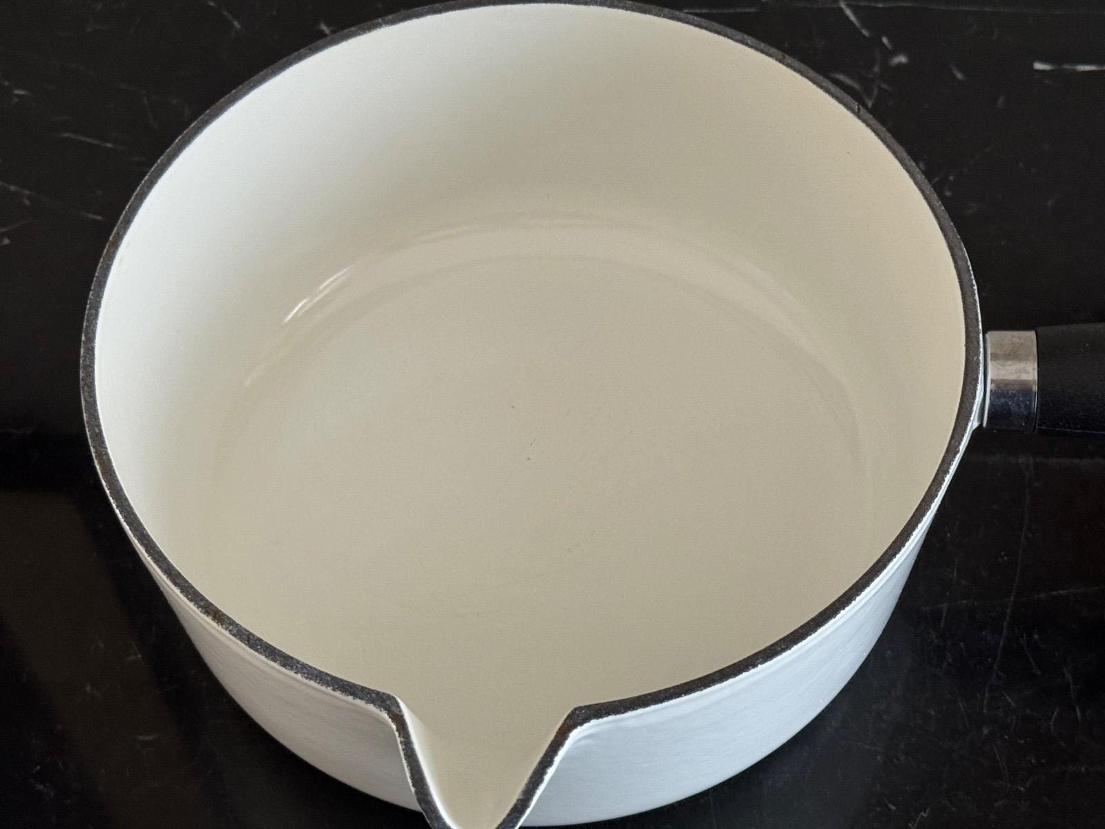 ル・クルーゼ　ソースパン　ヴィンテージ ヴィンテージ LE CREUSET（ル・クルーゼ）片手鍋 鉄鍋