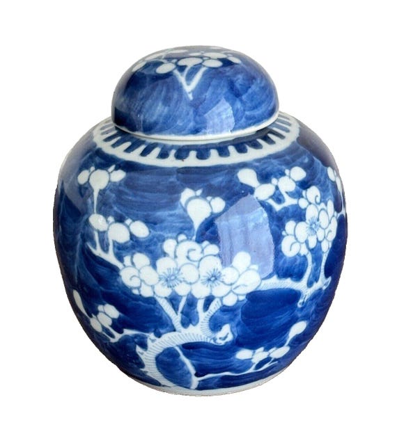 中国康熙帝の青白陶器の梅蓋壺 - Etsy 日本
