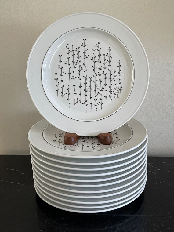 Rosenthal Studio Linie Polar Flower Pattern Set of 12 Salad Plates