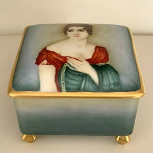 Impressive Limoges Porcelain France Hand Painted Portrait Lidded and Footed Box